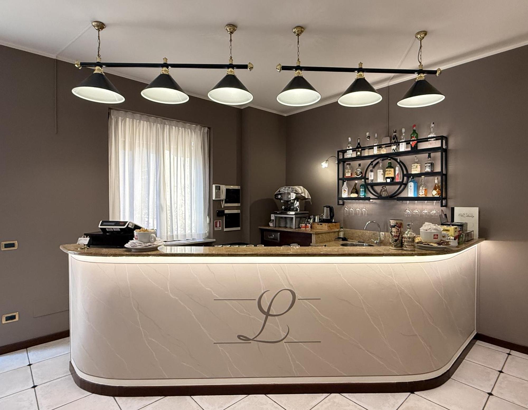 Hotel Villa Liberty Pontecurone Екстер'єр фото